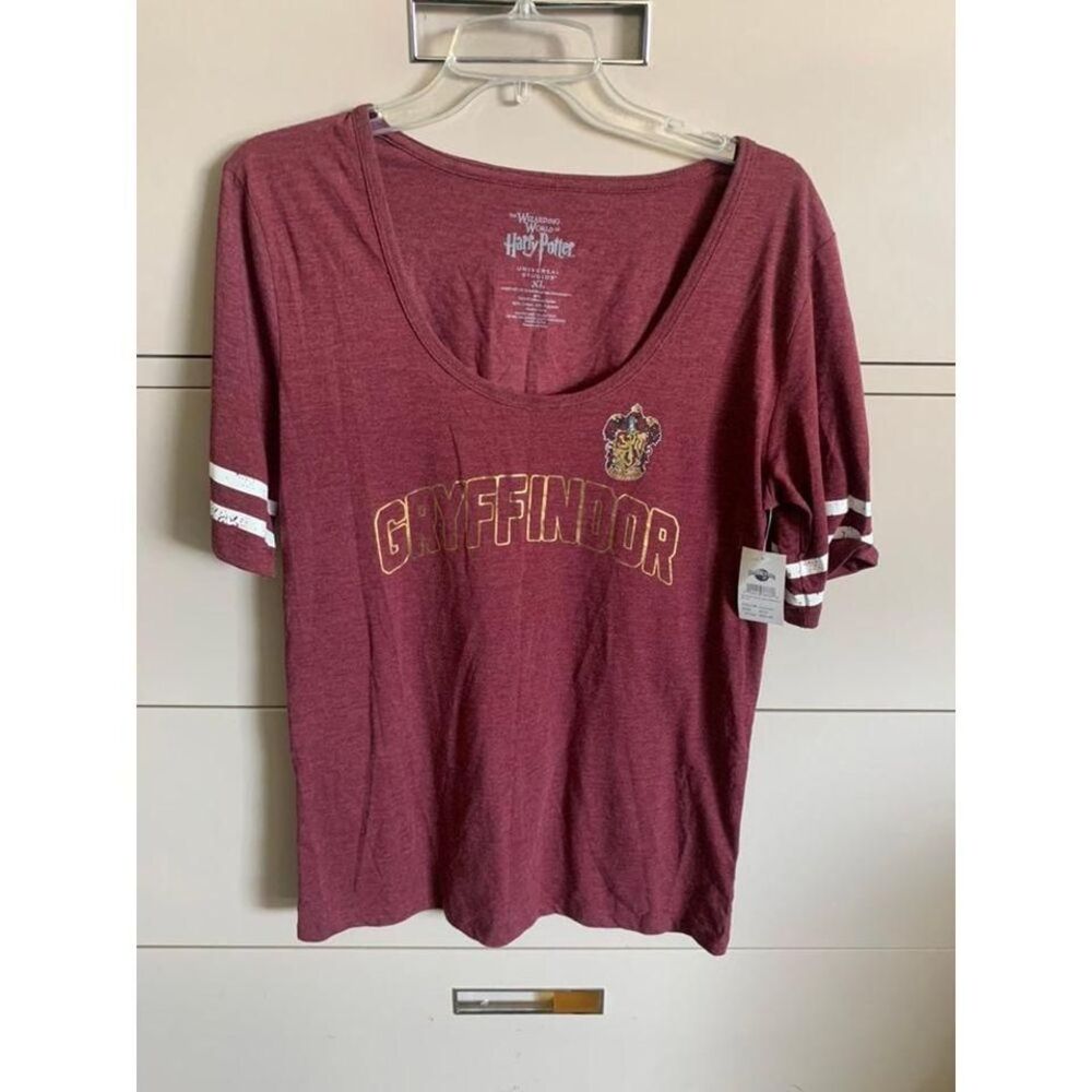 Universal Studios Harry Potter Gryffindor Half Sleeve Shirt Adult Size‎ XL